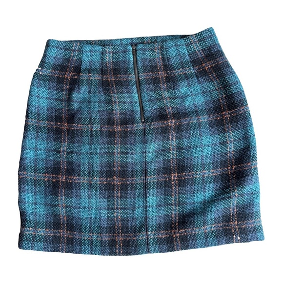 ⭐️NWOT - LOFT Petite Plaid Tweed Skirt 6P Blue Black Zipper - Picture 3 of 4